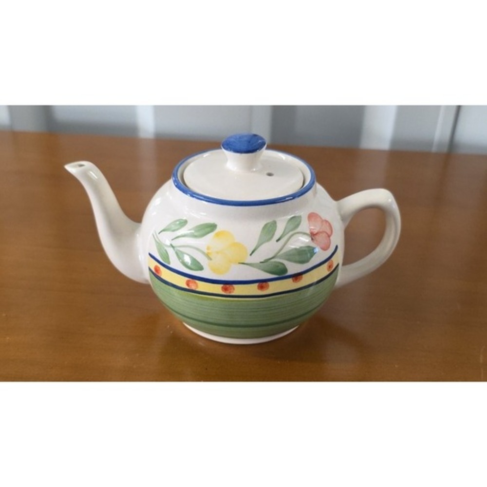 Springtime by Housewares colorful‎ teapot Floral pattern